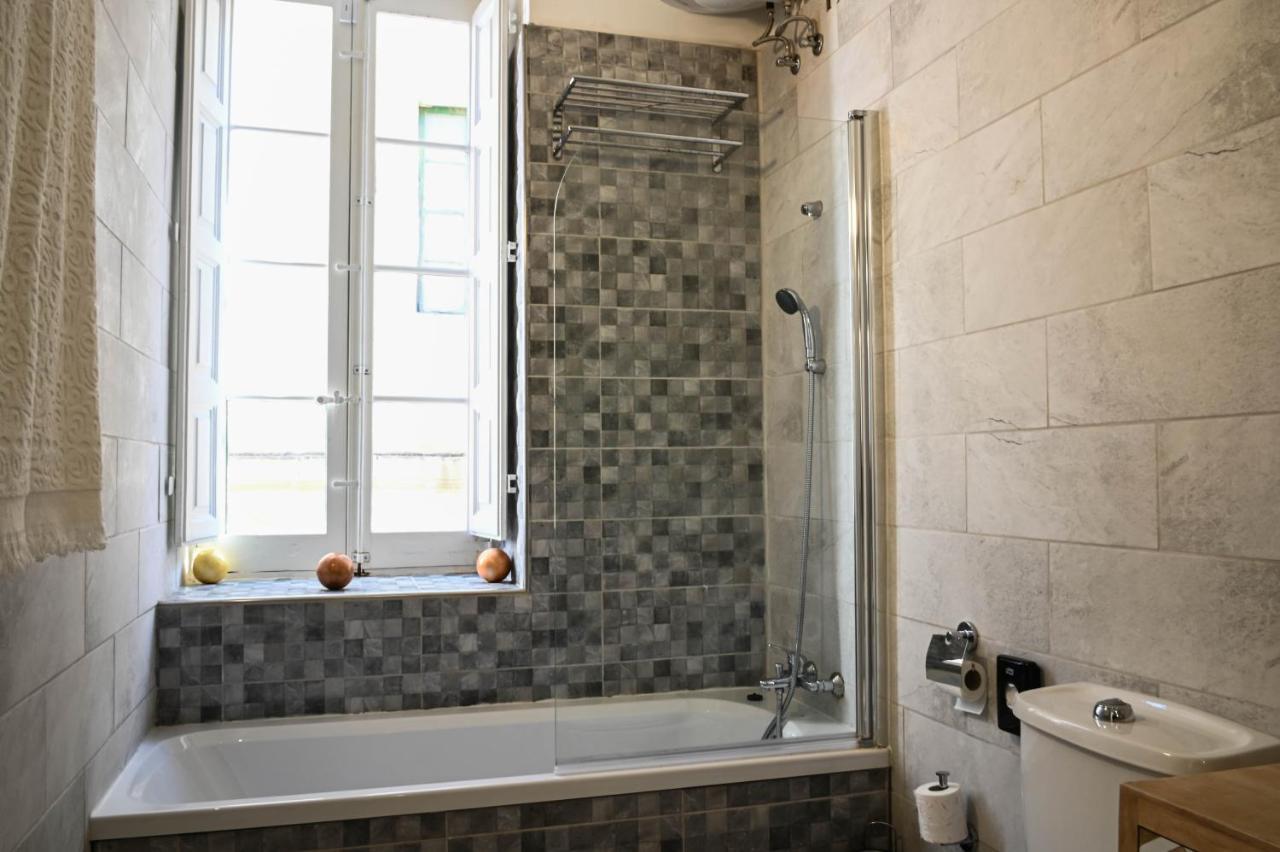 Apartmán Bebirgu Palazzino Luxury 2 Jacuzzi To Share Exteriér fotografie